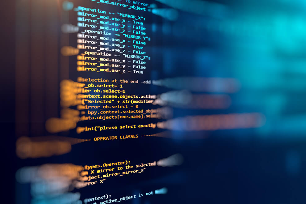 Computer, IT, EDV (© iStock.com/monsitj)